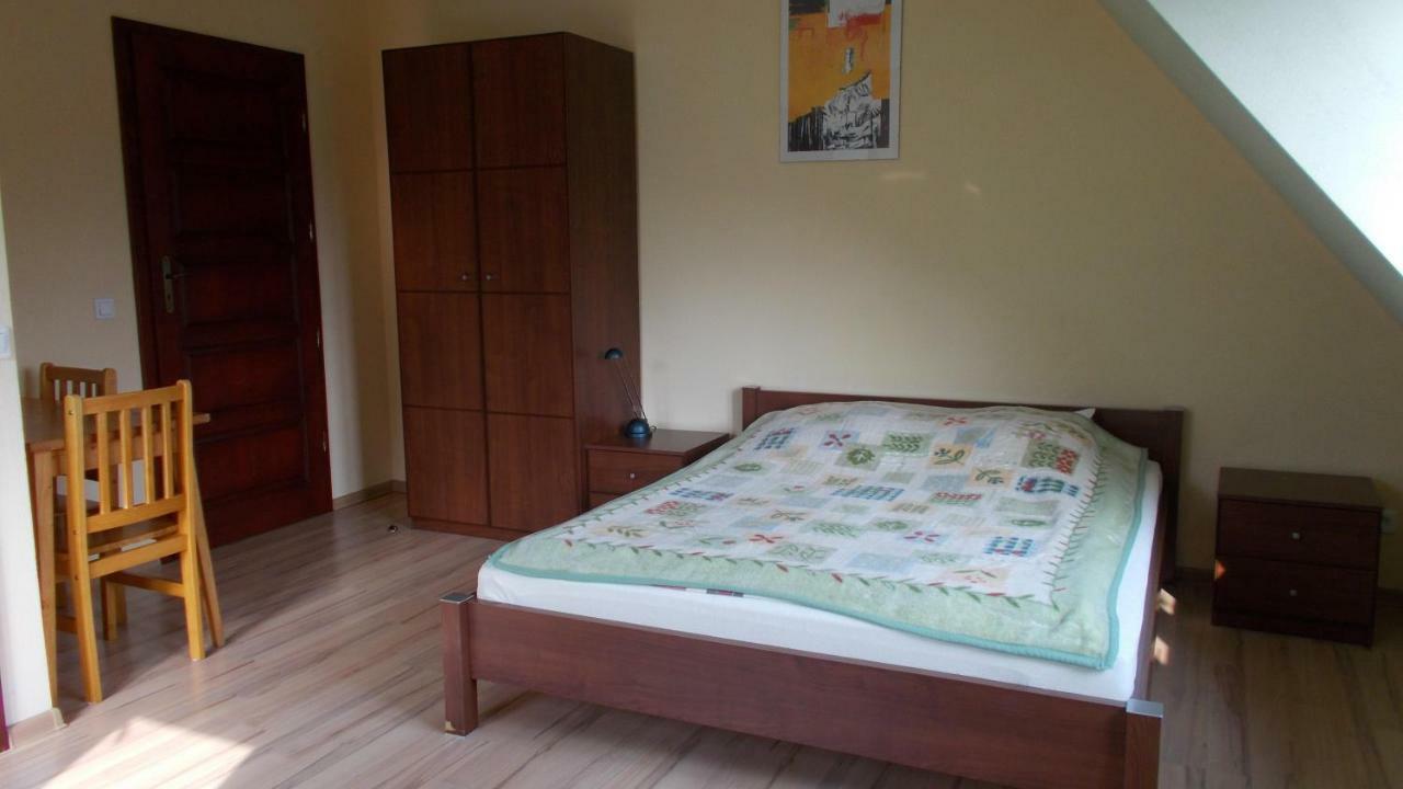 Pod Brzegiem